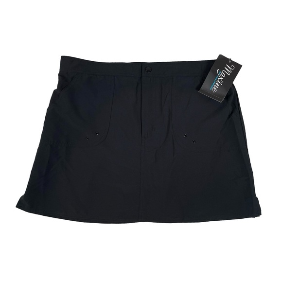 NWT Women’s Black Woven Boardskirt Swimwear Size 14. - Picture 1 of 15